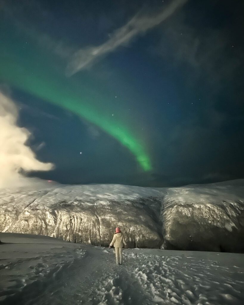 sustainable activities in Tromsø: chasing the northern lights