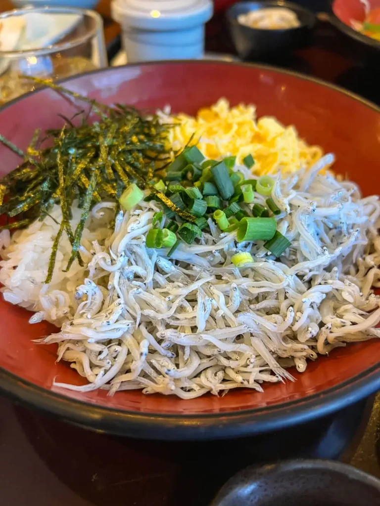 Kamakura most famous fish: Shirasu whitebait